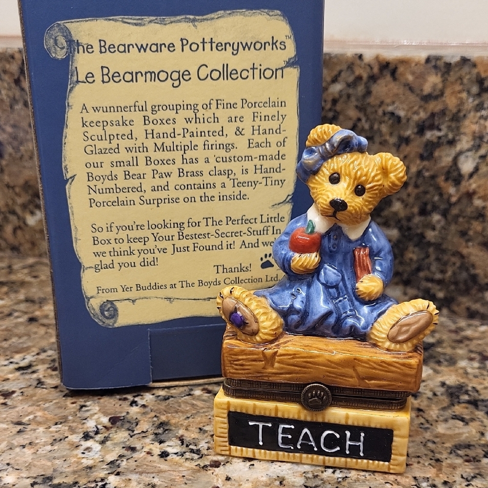 Boyd's Bear Keepsake Box - Ms Bruin - The Teacher # 392006